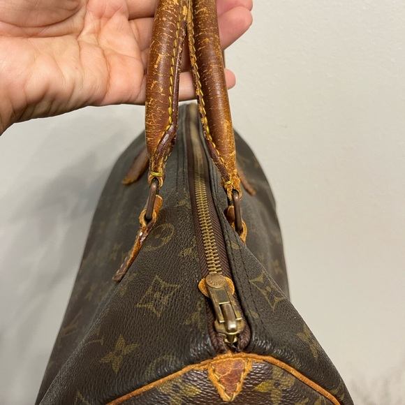 Authentic Louis Vuitton Speedy 30. Vintage - Picture 8 of 10